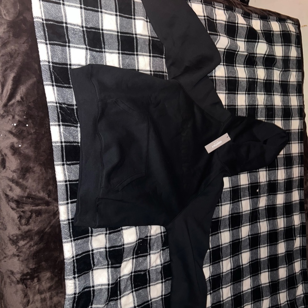 Small essential hoodie